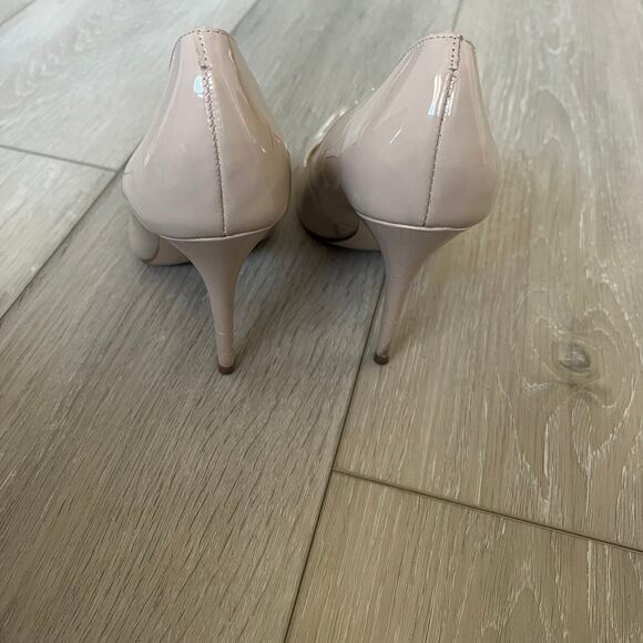 Jessica Simpson 'Oravia' Women's 7.5 Nude Patent Pump Heel Pointed Toe - Picture 9 of 10